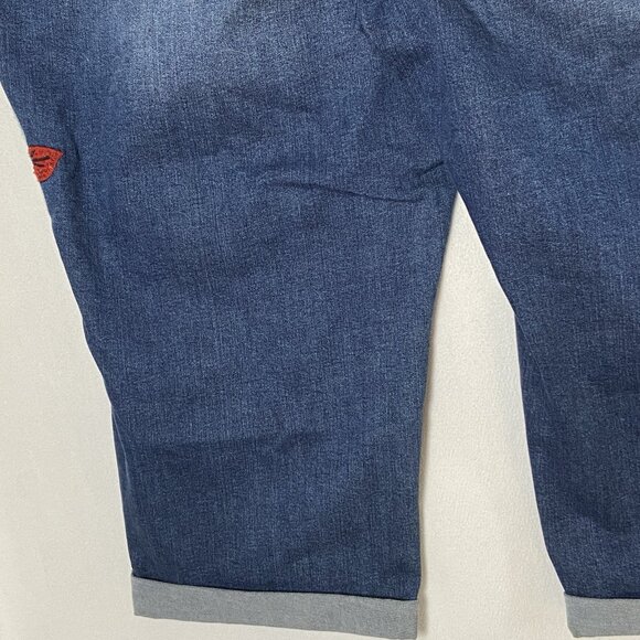 CATO Floral Embroidered Distressed Crop Jeans Sz 28W Blue Denim High Rise NWT - Picture 8 of 16